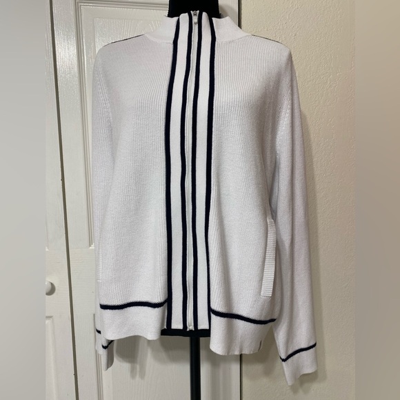 - NWT T BY TALBOTS Coolmax jacket size XL - Picture 1 of 8